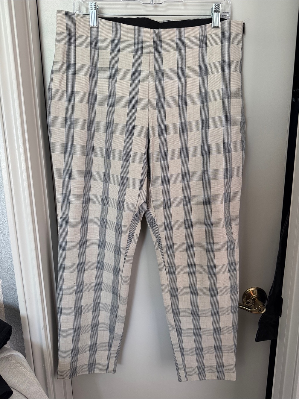 Women’s Plaid Stretch Dress Capris in Beige and Gray